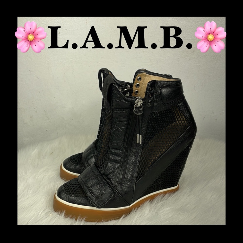 🌸LAMB WEDGE HEELS